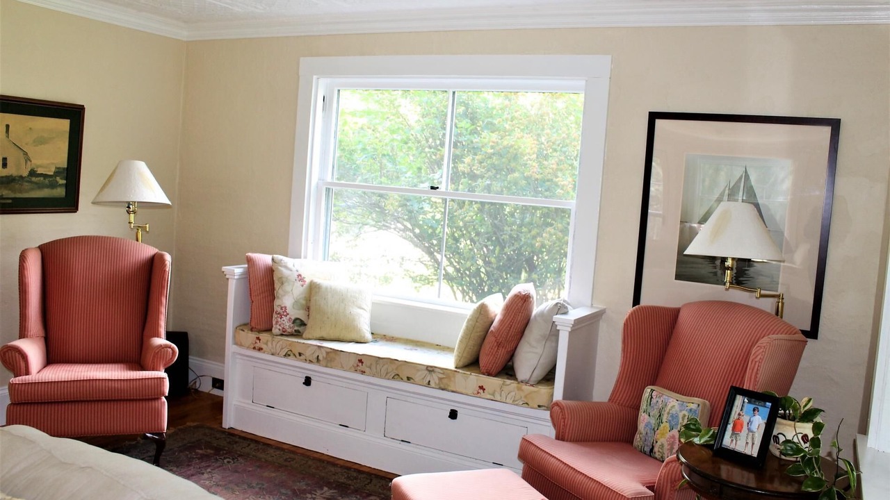 Photo of Livingroom in Hancock Point