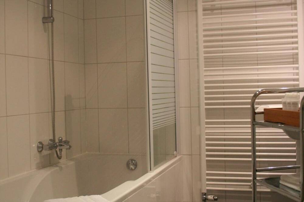 Photo of Bathroom in Bree