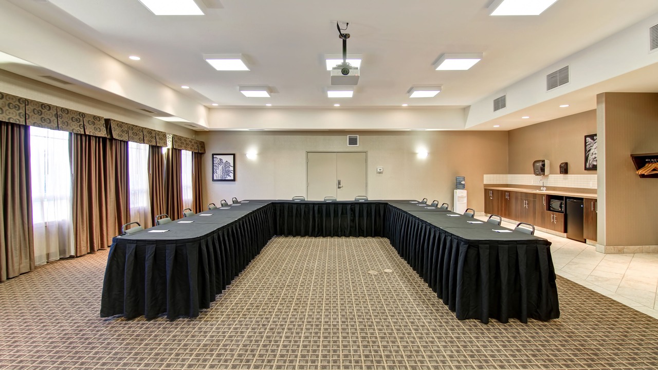 Photo of Others in Esterhazy