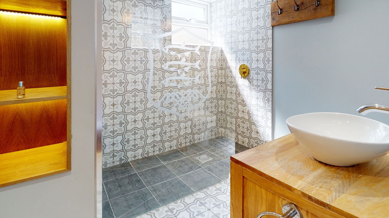 Photo of Bathroom in Nefyn