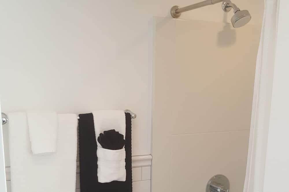Photo of Bathroom in Mission Canyon