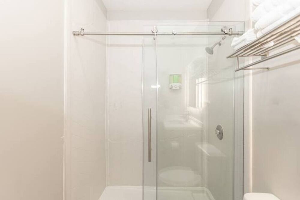 Photo of Bathroom in Old Town