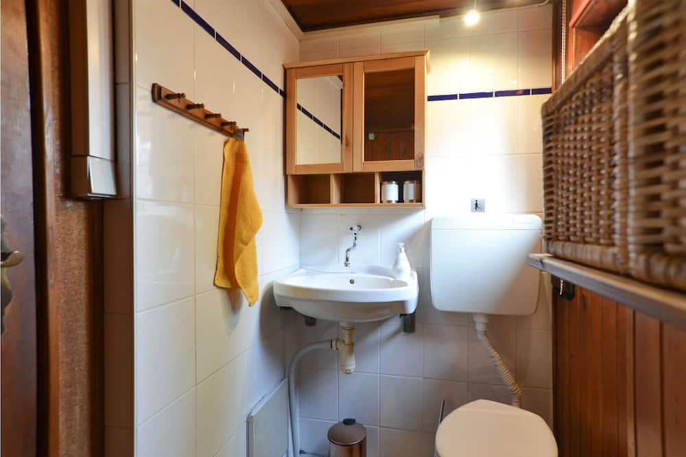 Photo of Bathroom in Schumachersiedlung