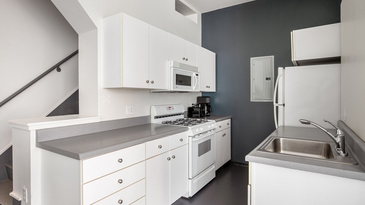 Photo of Kitchen in Shawmut