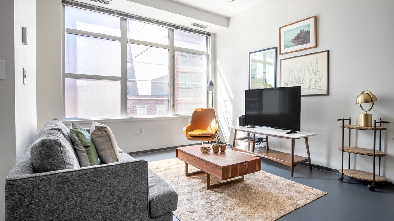 Photo of Livingroom in Shawmut