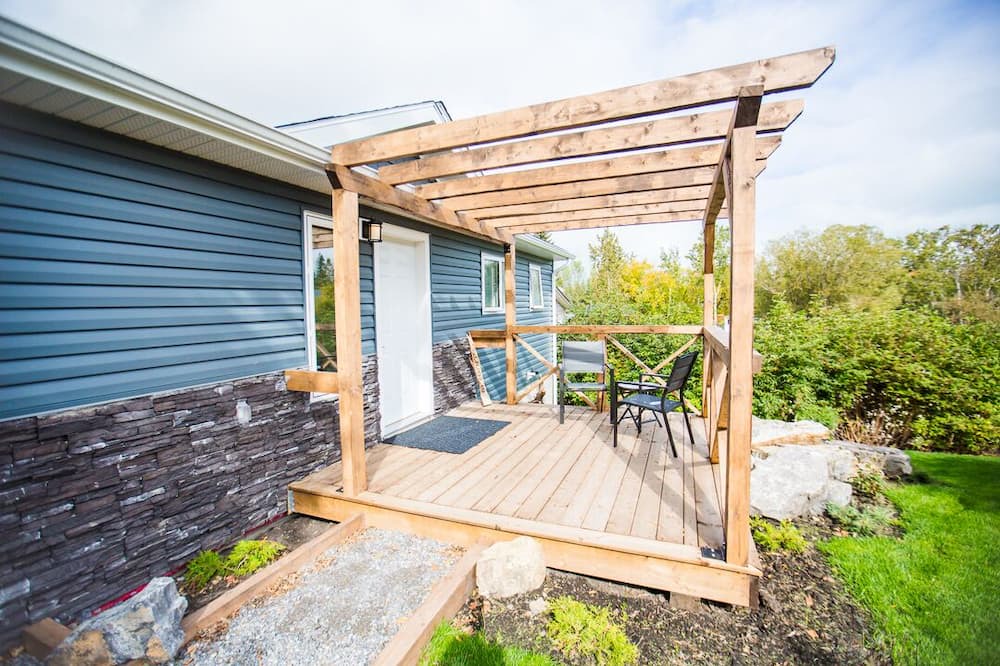 Photo of Patio Balcony in Gull Lake