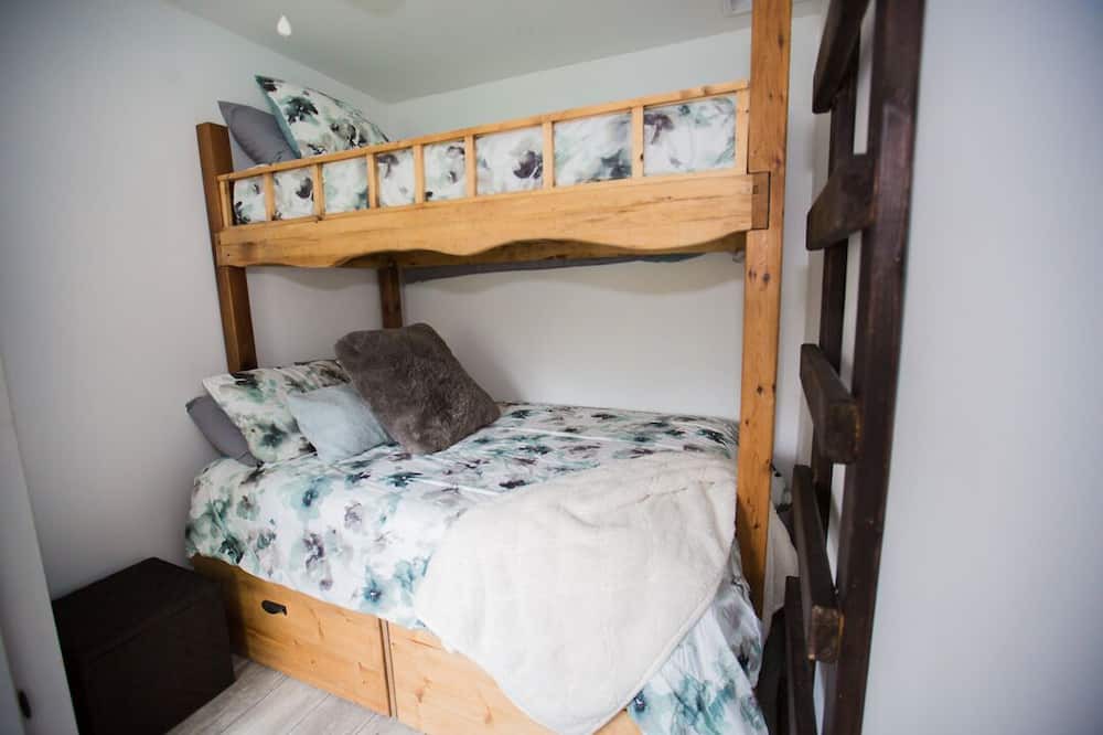Photo of Bedroom in Gull Lake