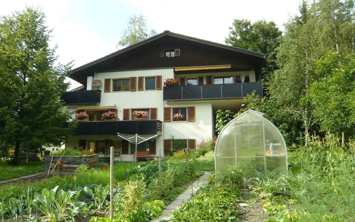 Photo of Buildings in Berguen