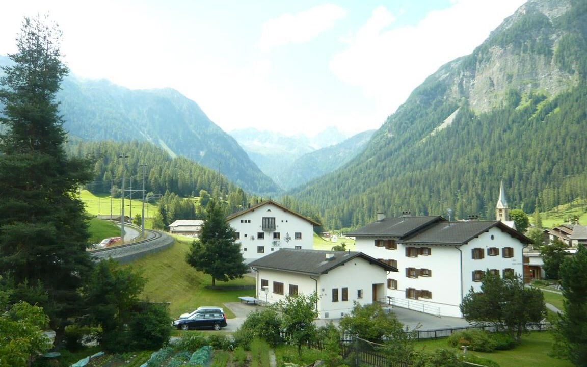 Photo of Buildings in Berguen