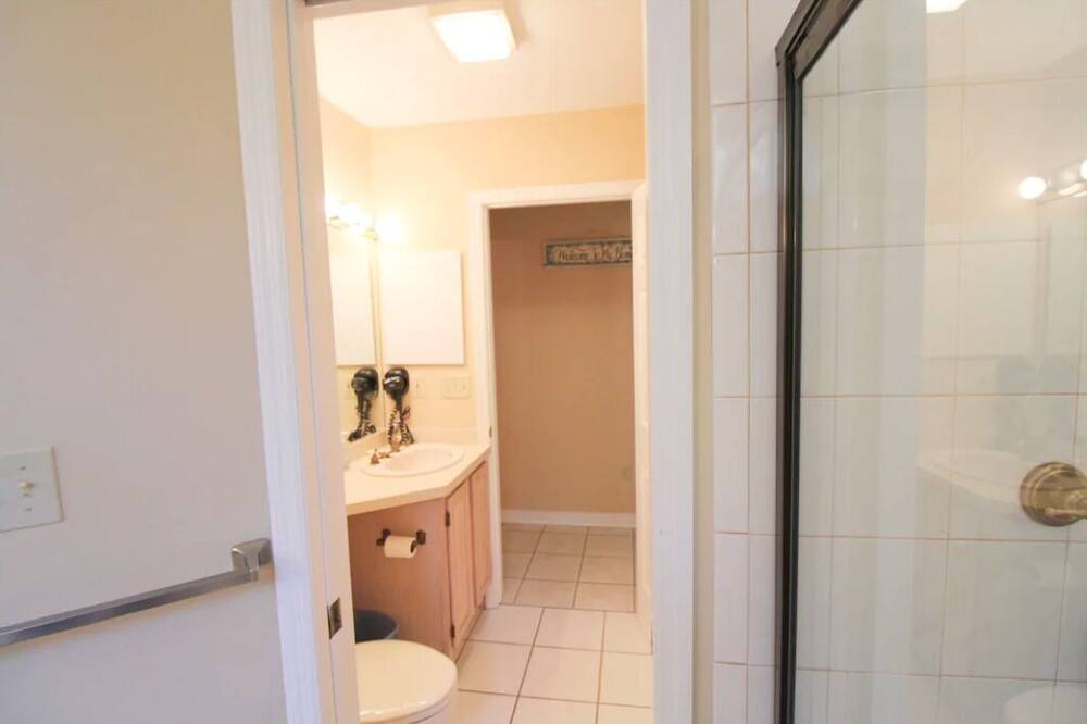 Photo of Bathroom in Lake Harmony