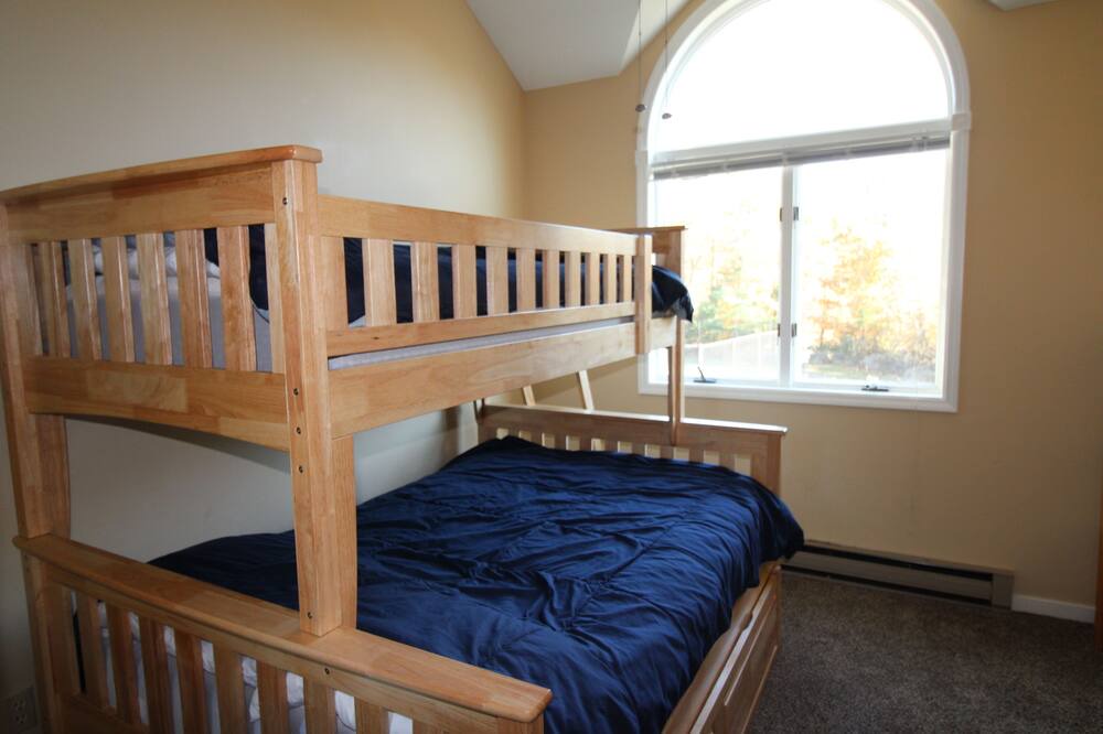 Photo of Bedroom in Lake Harmony