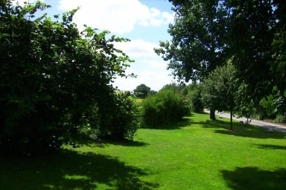 Photo of Outdoor in Saint-Germain-lAiguiller