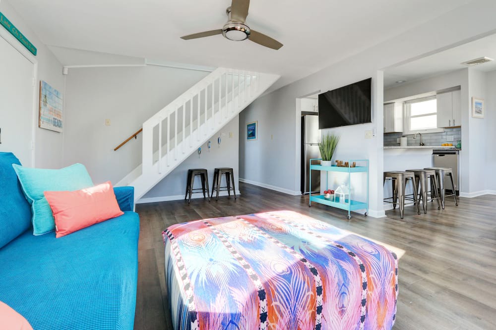 Photo of Bedroom in Townsend's Inlet