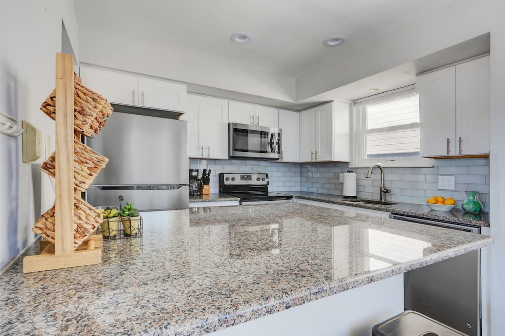 Photo of Kitchen in Townsend's Inlet