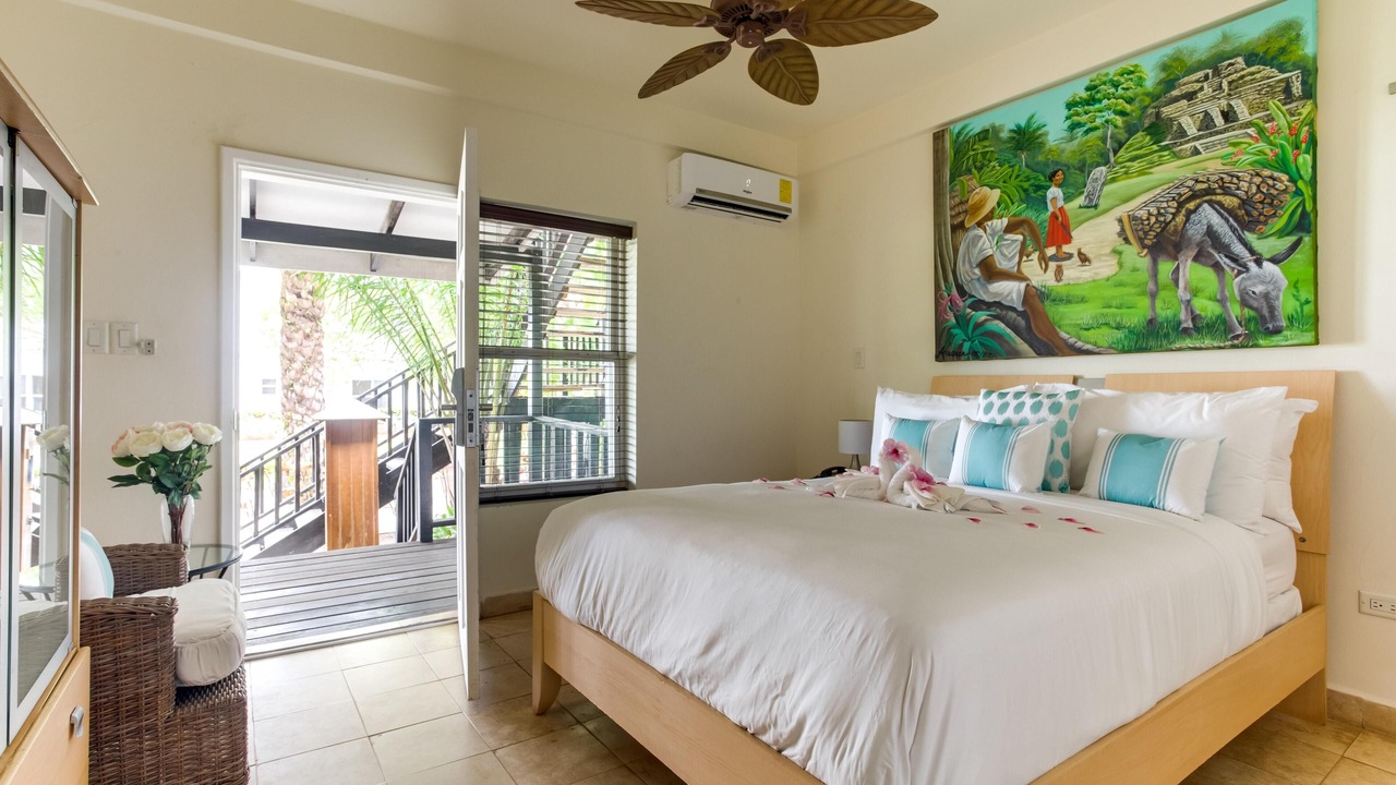 Photo of Bedroom in Placencia