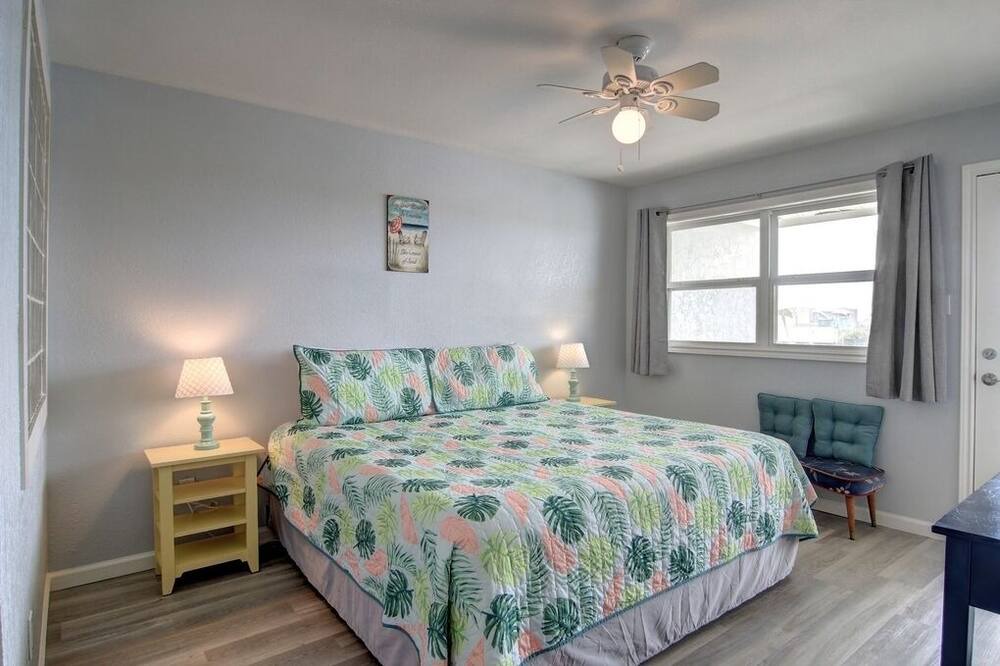 Photo of Bedroom in Port Aransas