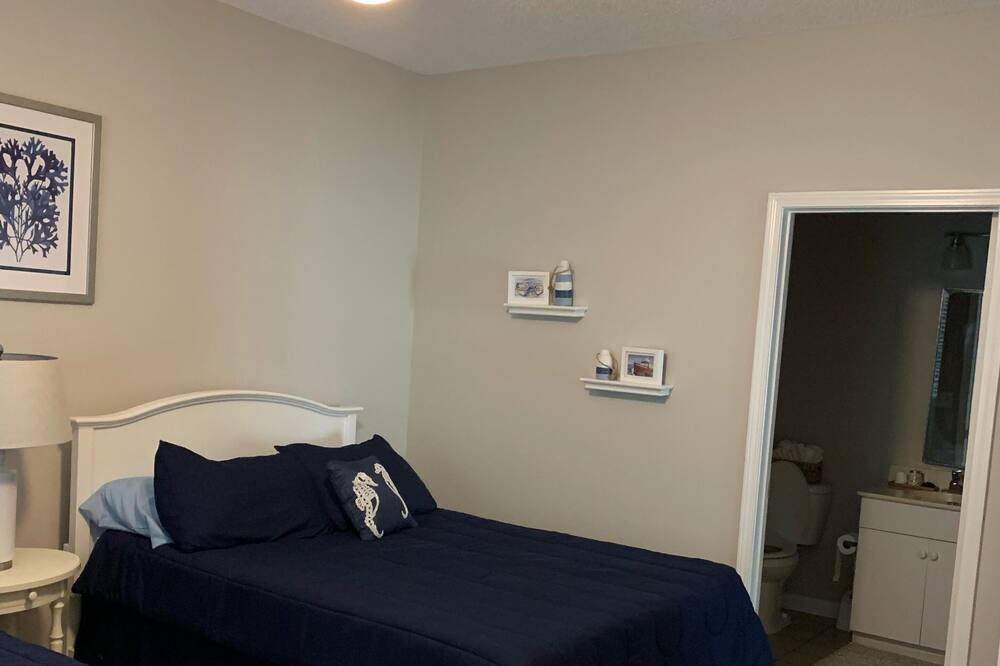 Photo of Bedroom in Red Hill