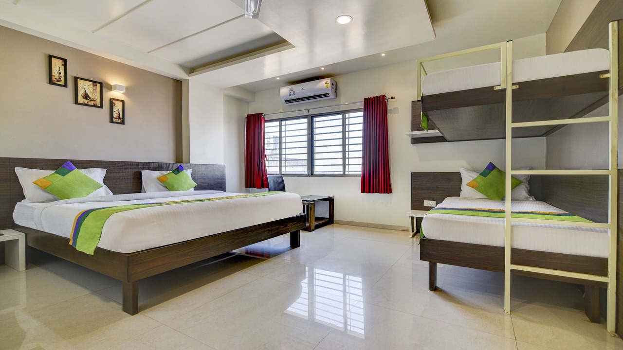 Photo of Bedroom in Kolhapur
