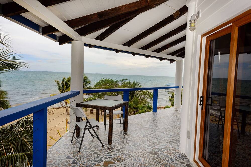 Photo of Patio Balcony in Caribbean Way