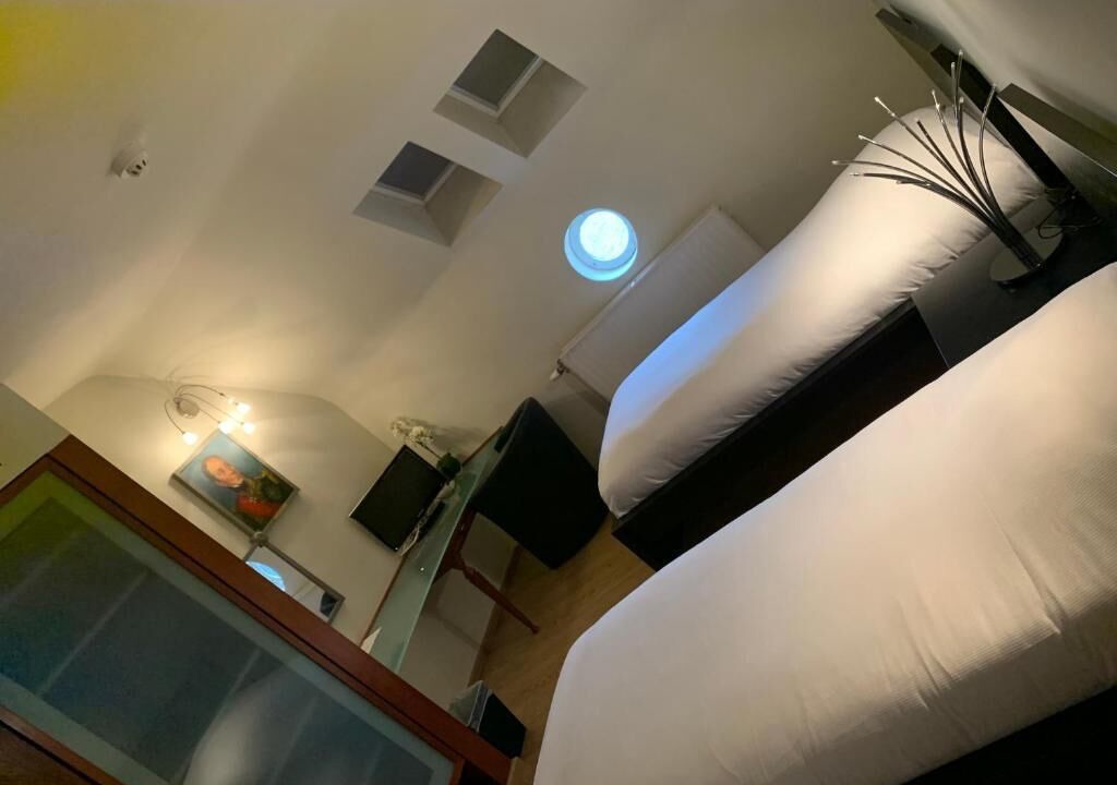 Photo of Bedroom in Mont-Saint-Jean