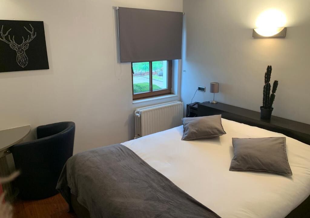Photo of Bedroom in Mont-Saint-Jean
