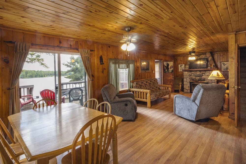 Photo of Livingroom in Walker