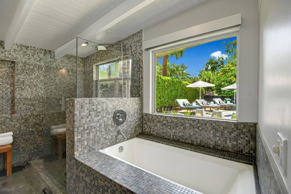 Photo of Others in Tahquitz River Estates