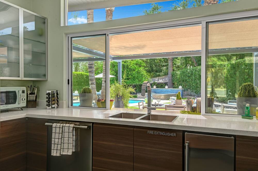 Photo of Outdoor in Tahquitz River Estates