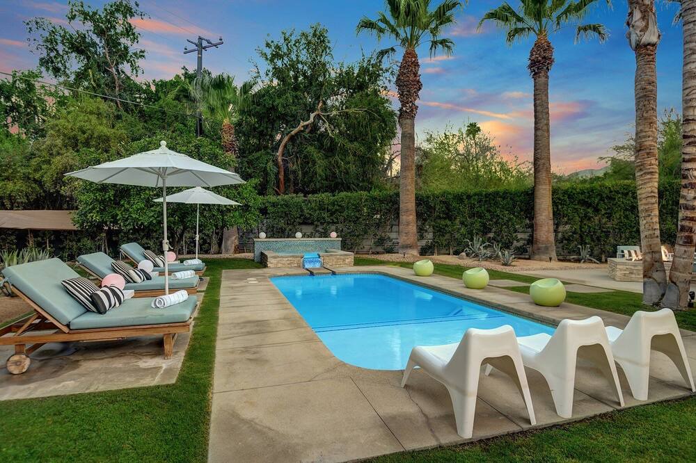 Photo of Outdoor in Tahquitz River Estates
