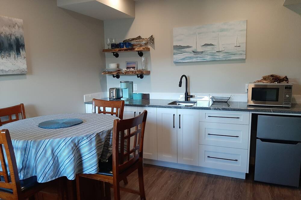 Photo of Kitchen in Maple Bay