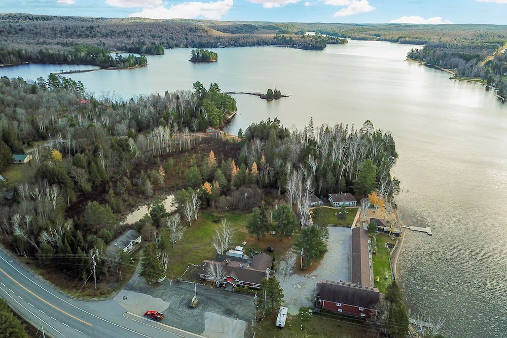 Photo of Outdoor in Algonquin Highlands