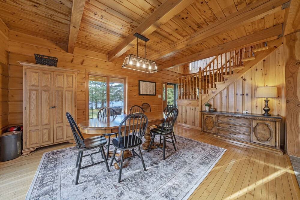 Photo of Others in Algonquin Highlands