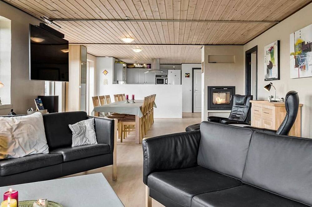 Photo of Livingroom in Logstor