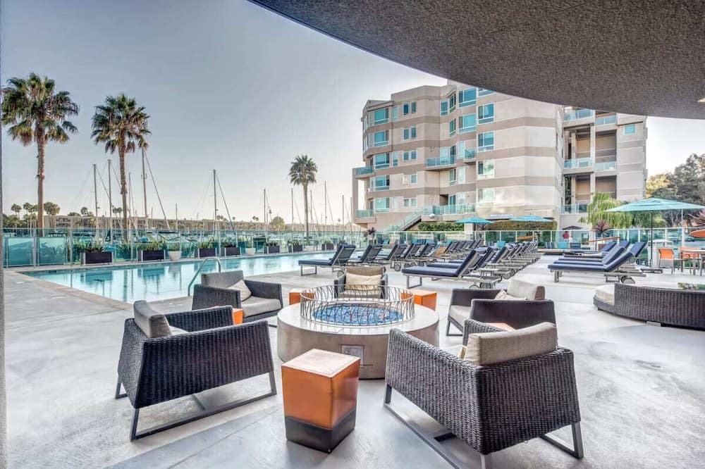 Photo of Outdoor in Silver Strand