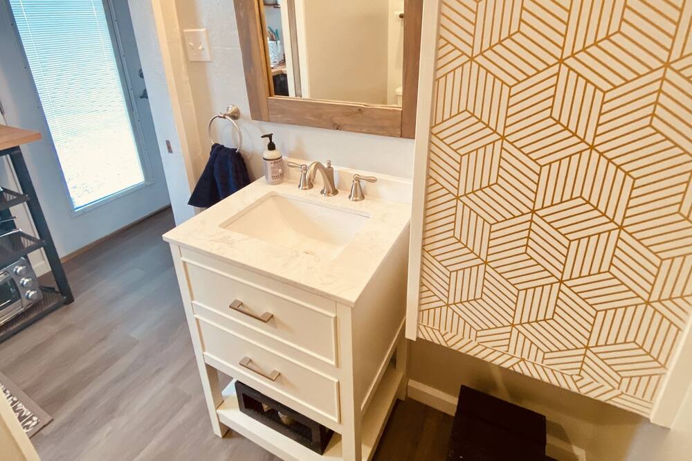 Photo of Bathroom in Taylor