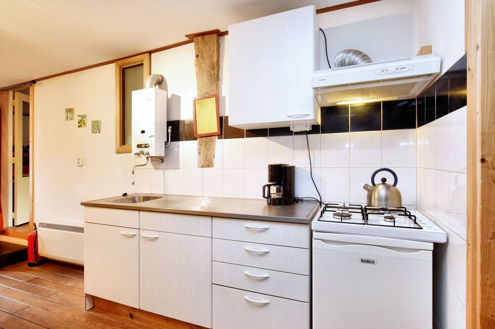Photo of Kitchen in Commanster