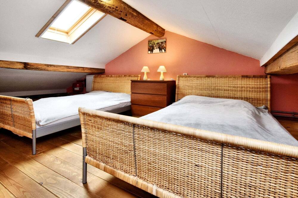 Photo of Bedroom in Commanster