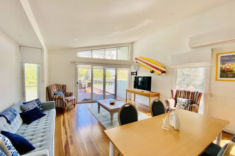 Photo of Livingroom in Gold Coast