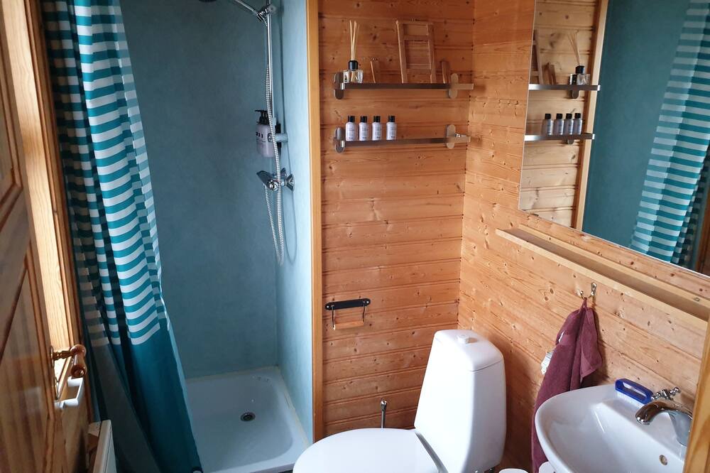 Photo of Bathroom in Sveitarfelagid Olfus