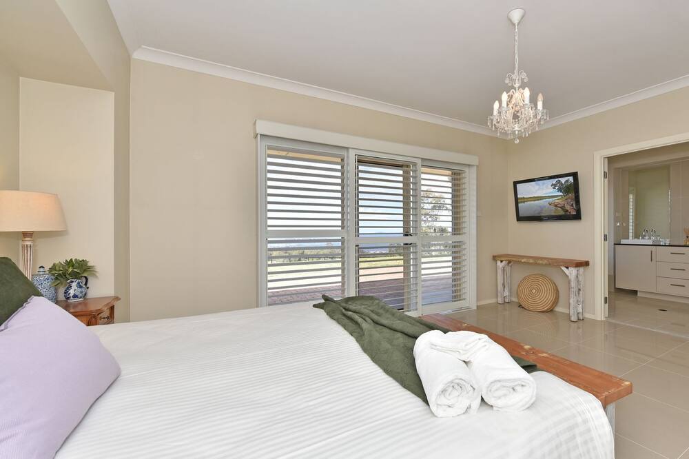 Photo of Bedroom in Mount View