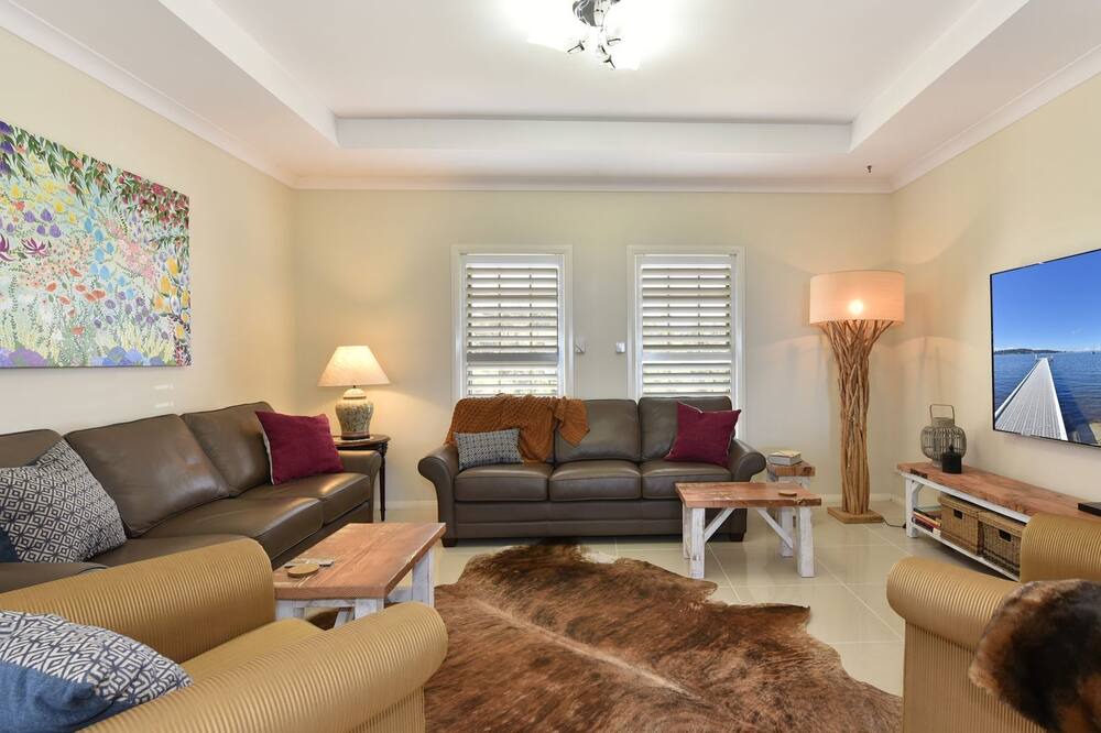 Photo of Livingroom in Mount View