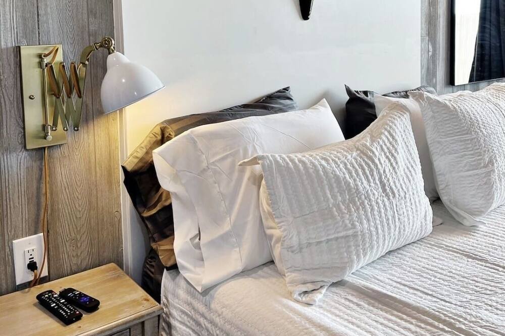 Photo of Bedroom in Canyon