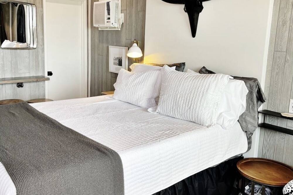 Photo of Bedroom in Canyon
