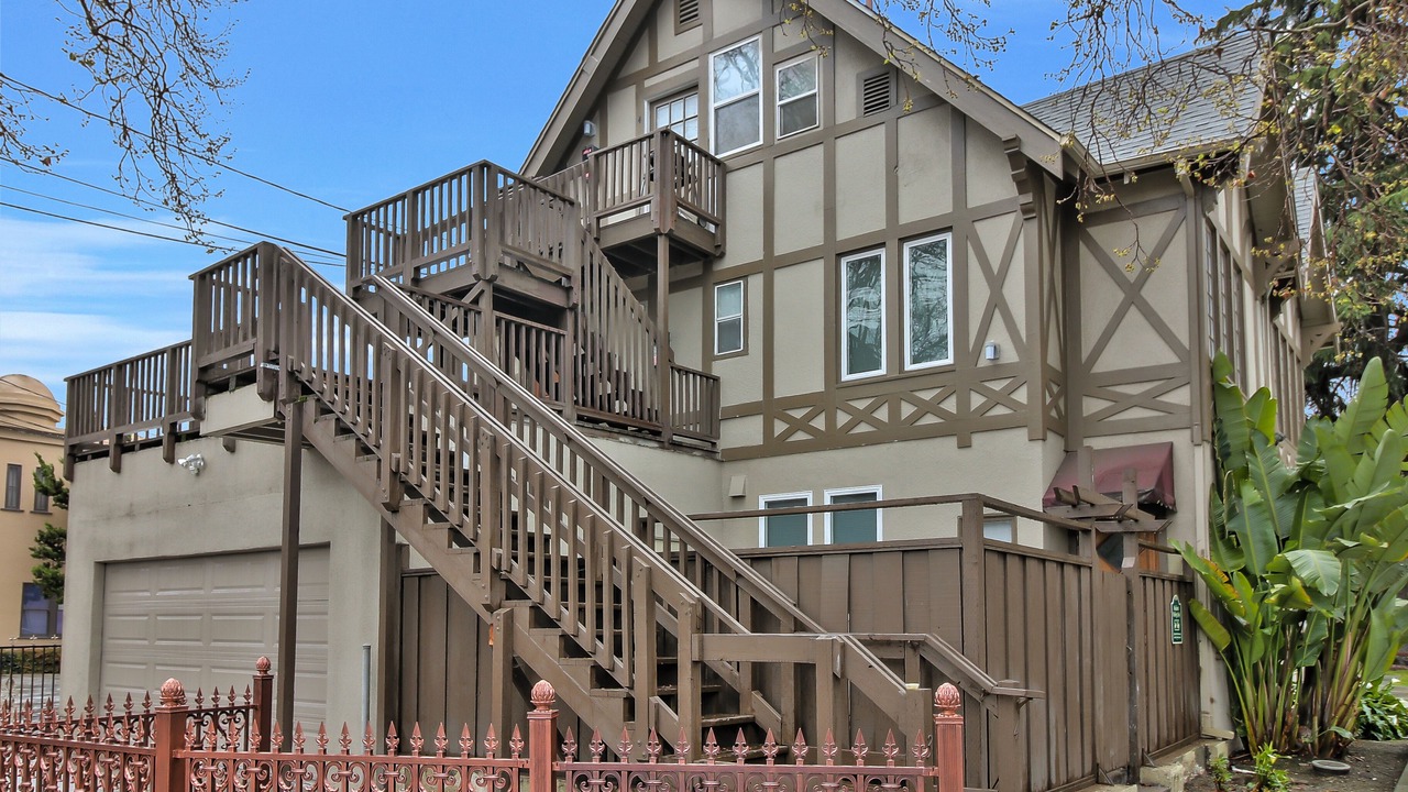 Photo of Outdoor in Newhall