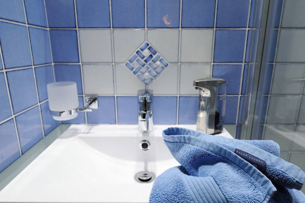 Photo of Bathroom in Pontone
