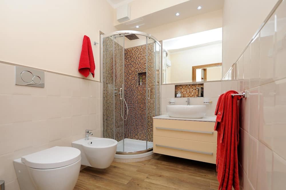 Photo of Bathroom in Pontone