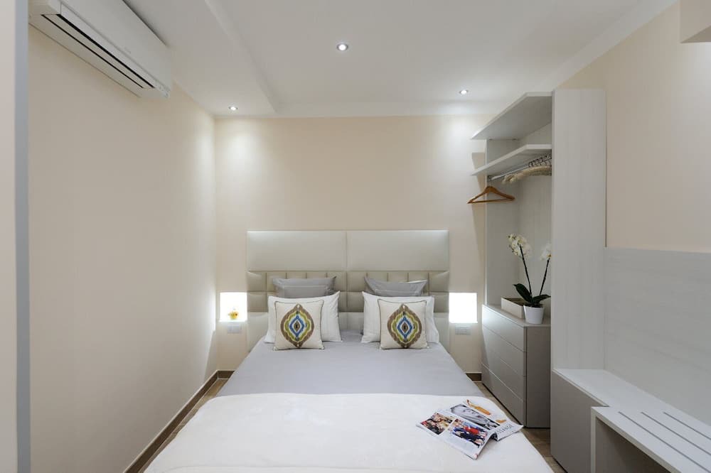 Photo of Bedroom in Pontone