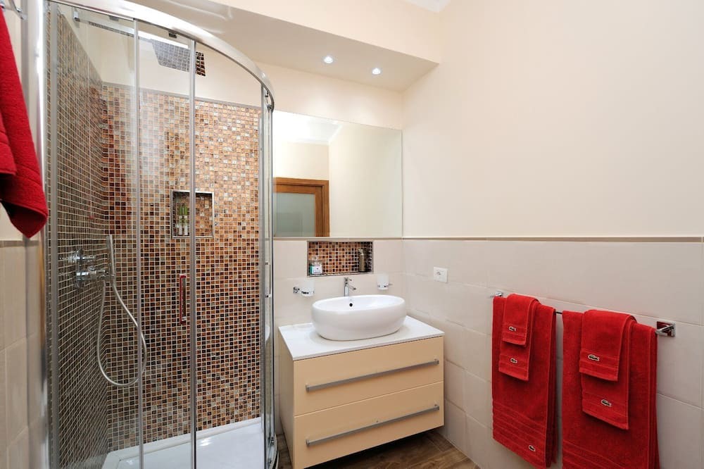 Photo of Bathroom in Pontone
