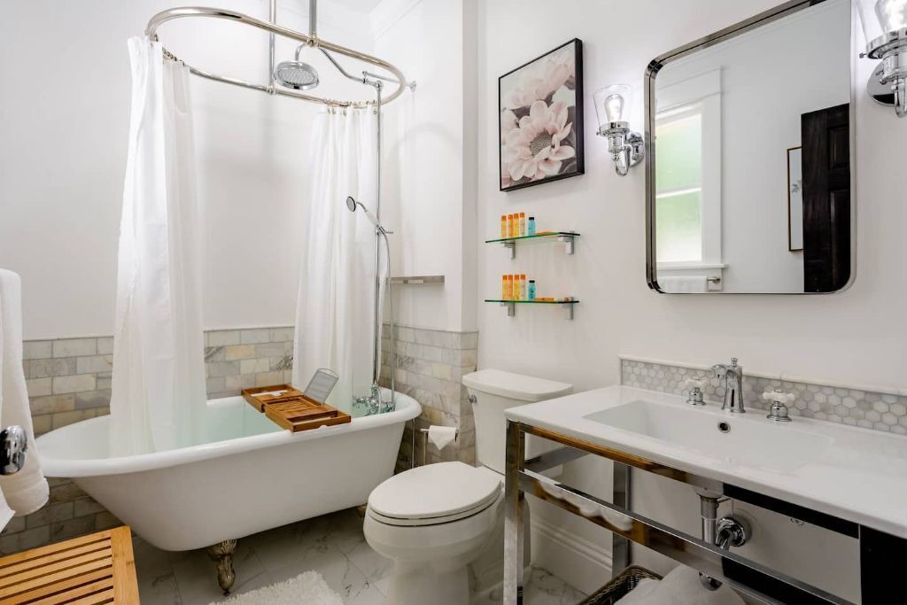 Photo of Bathroom in Seminole Heights