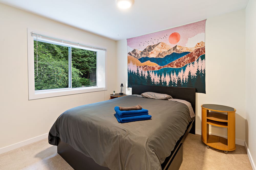 Photo of Bedroom in Squamish
